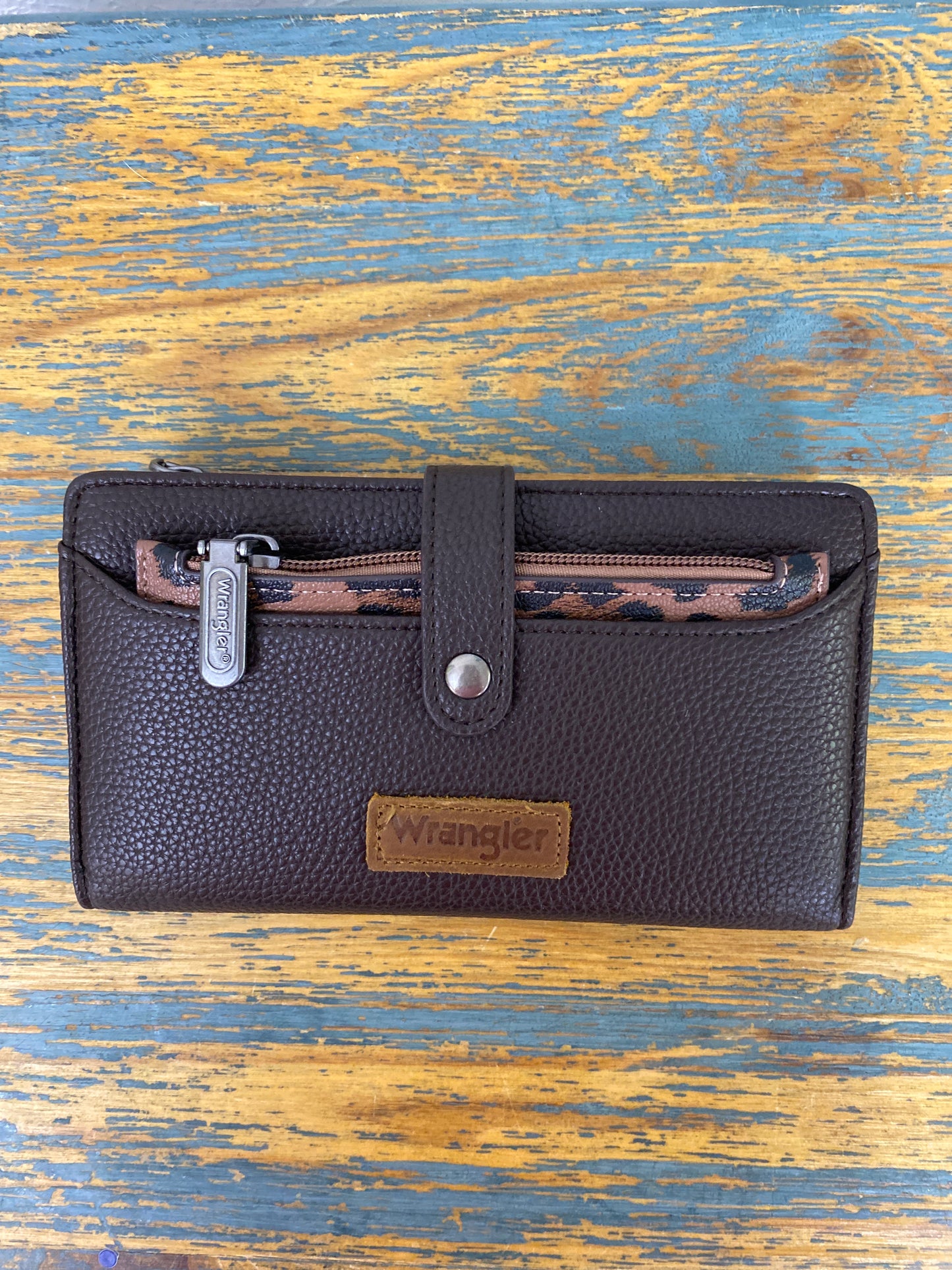 Wrangler Western Bi-Fold RFID Wallet/Wristlet