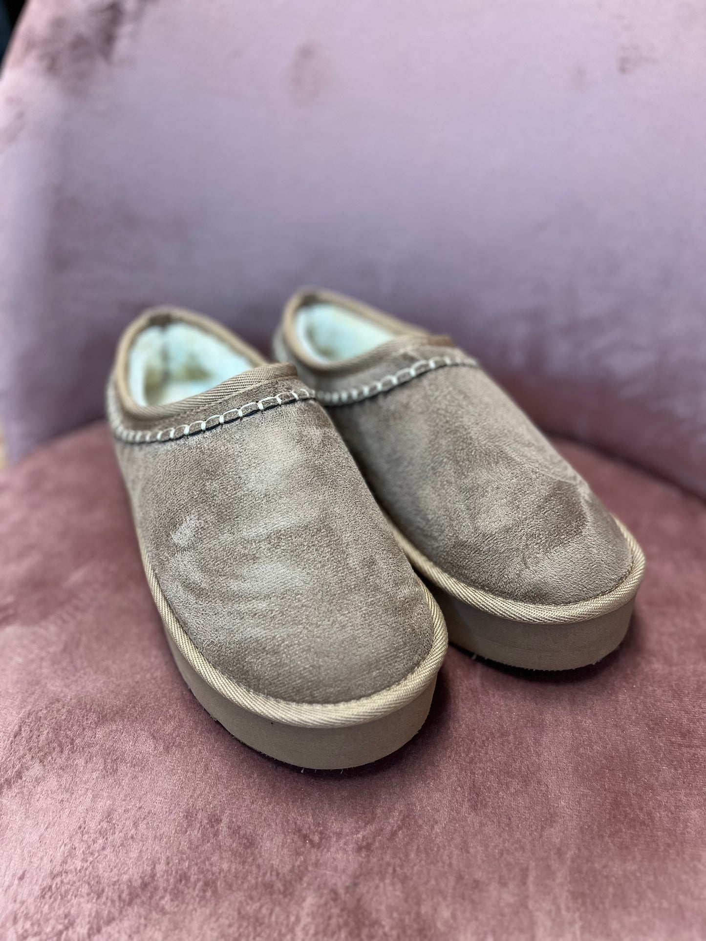 Outwoods Glory Platform Slip Ons