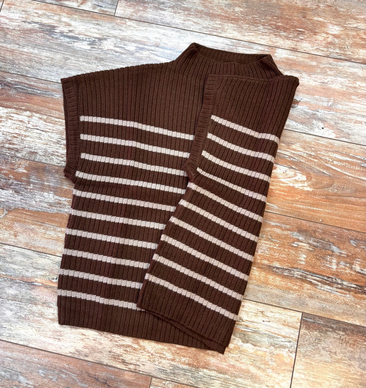Striped Short Sleeve Knit Sweater