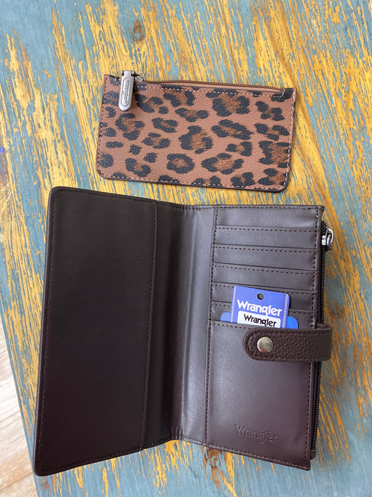 Wrangler Western Bi-Fold RFID Wallet/Wristlet