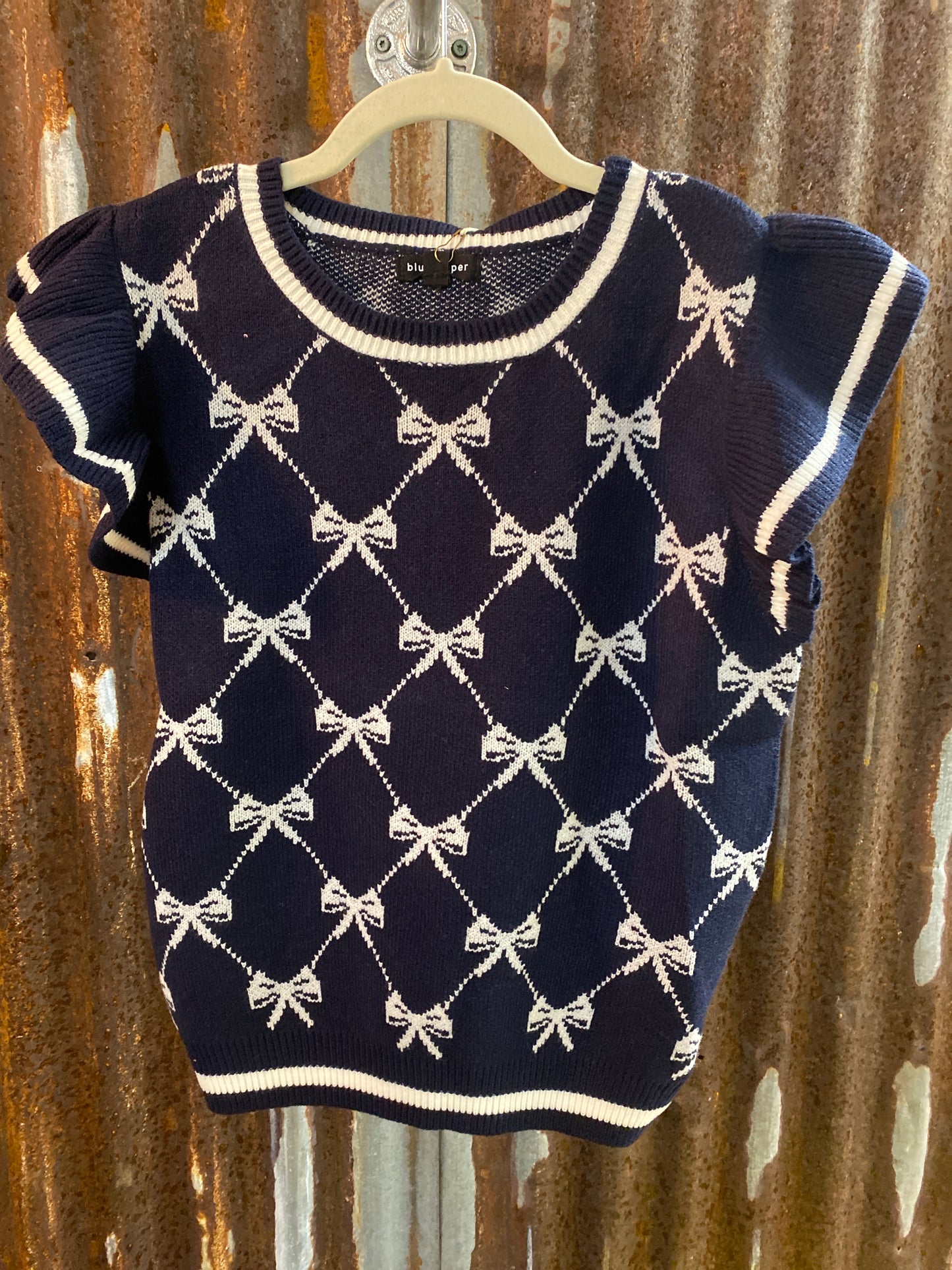 Graphic Bow Ruffle Sleeve Sweater