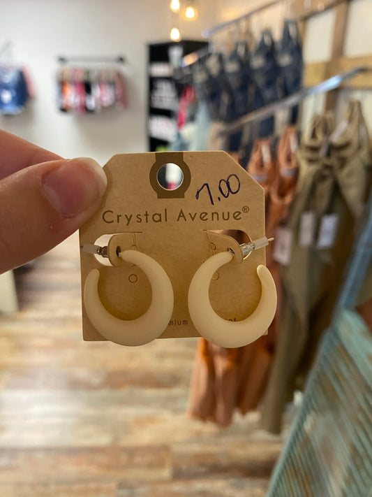 Off White Chunky Hoops