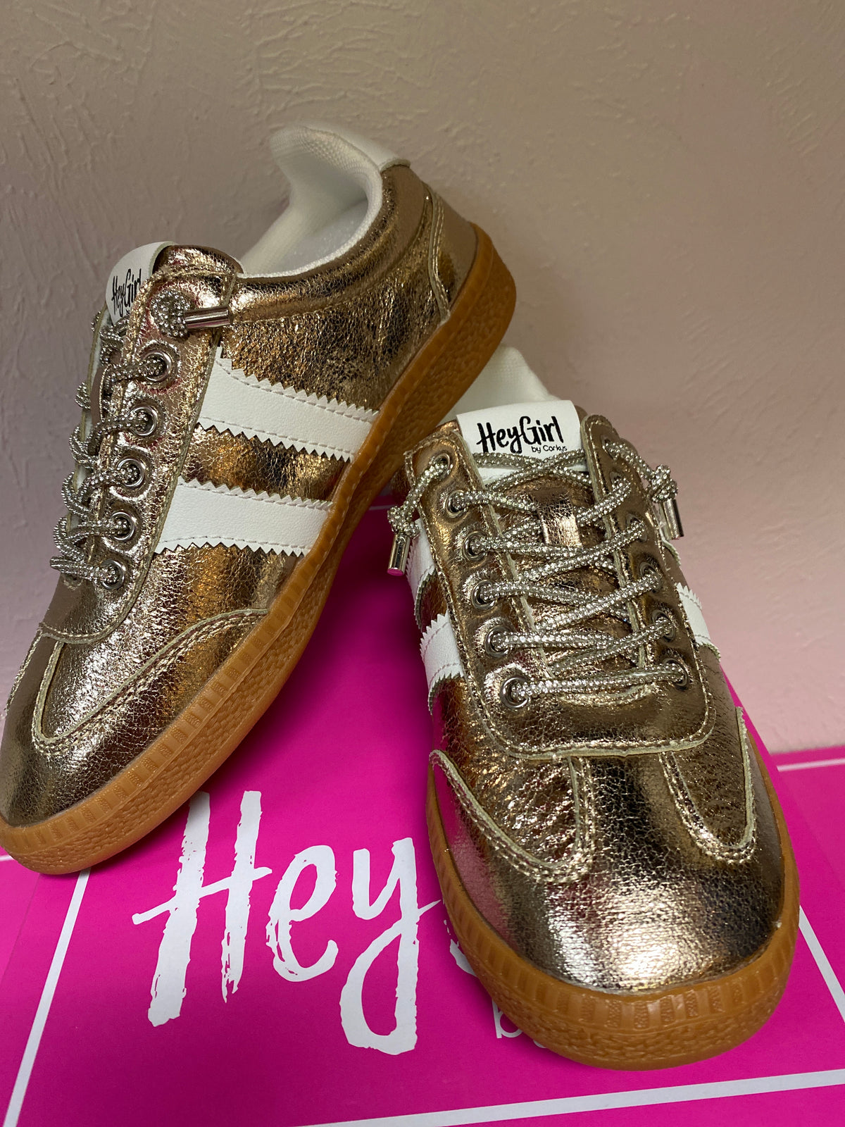 Corky's Head Up Sneaker