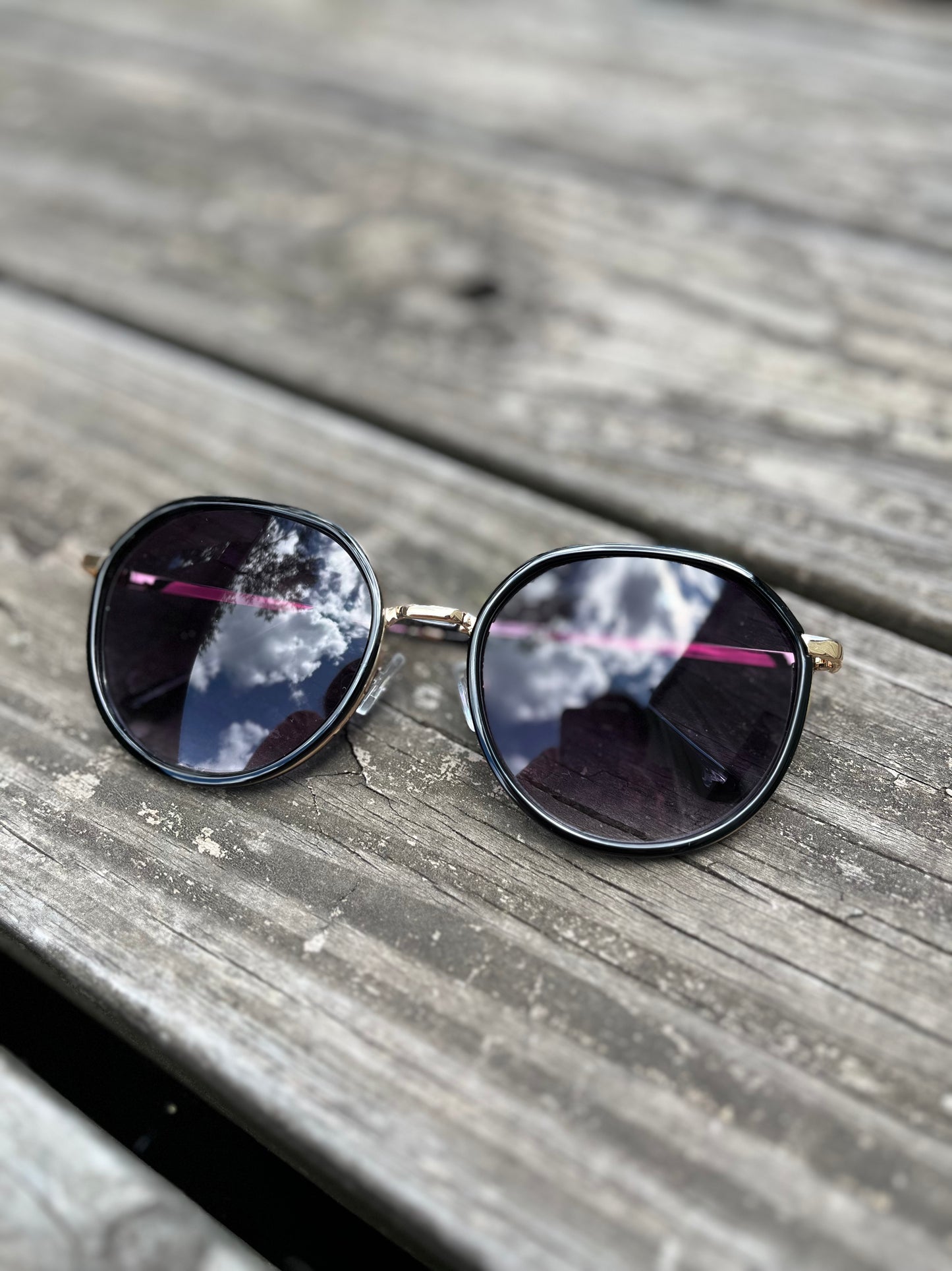 Summer Rewind Round Sunglasses