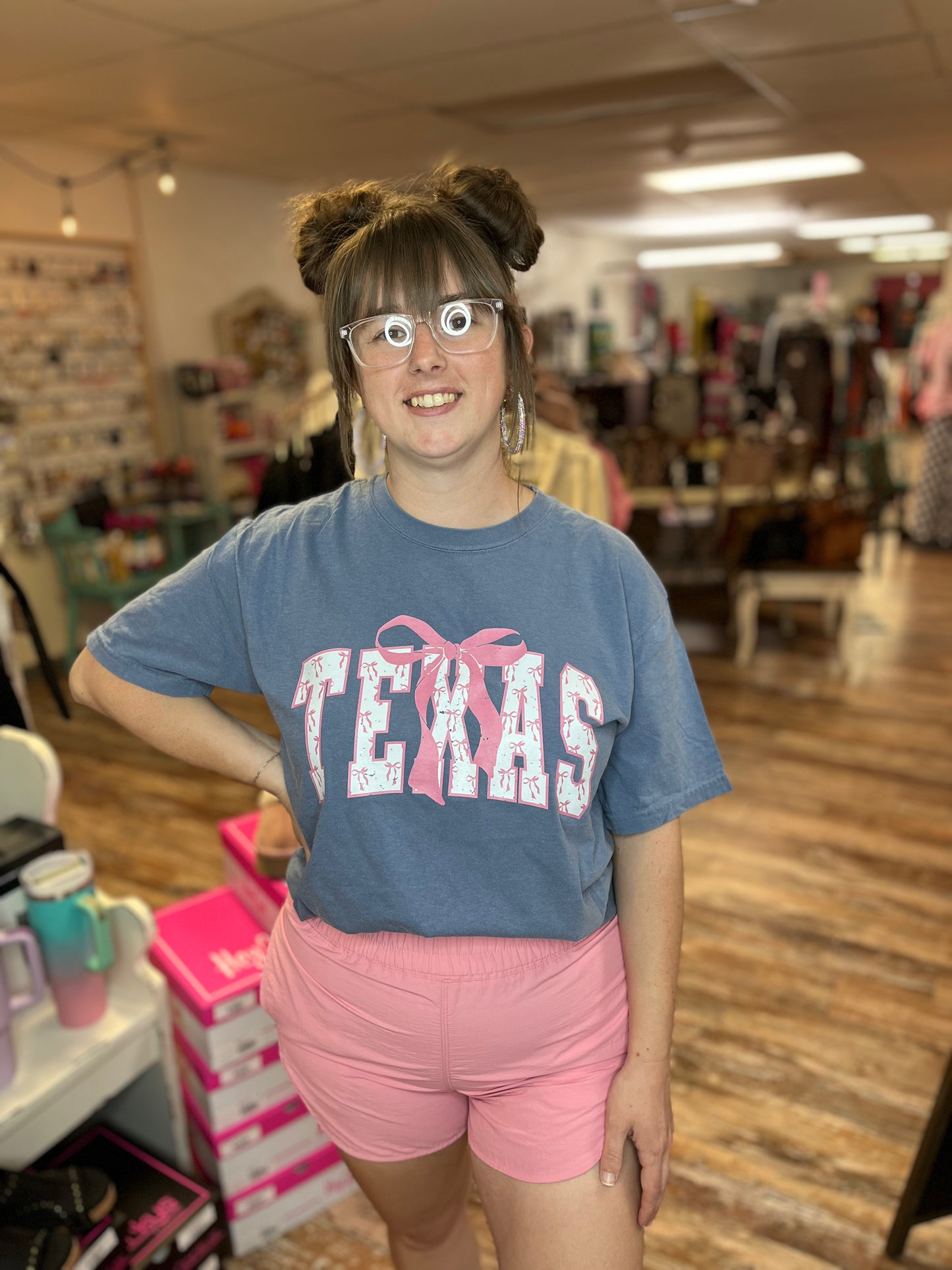 Comfort Color Texas Bow Tee