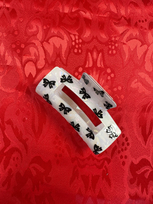JUMBO BOW RECTANGLE HAIR CLAW CLIPS