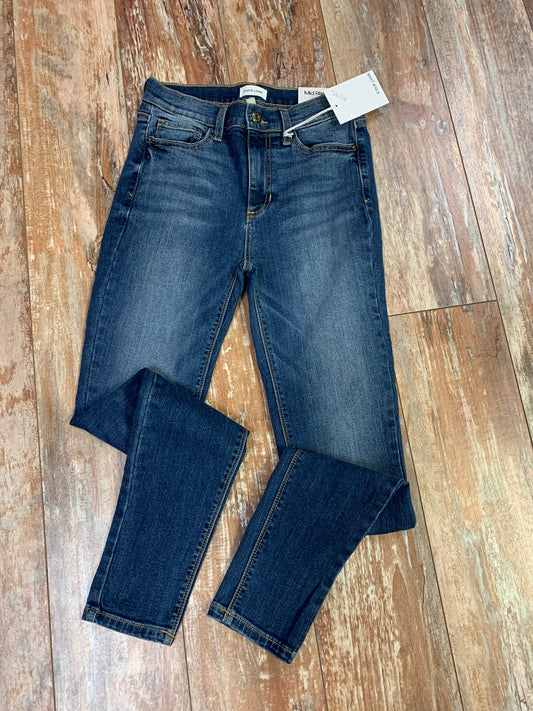 Sneak Peak Mid Rise jean